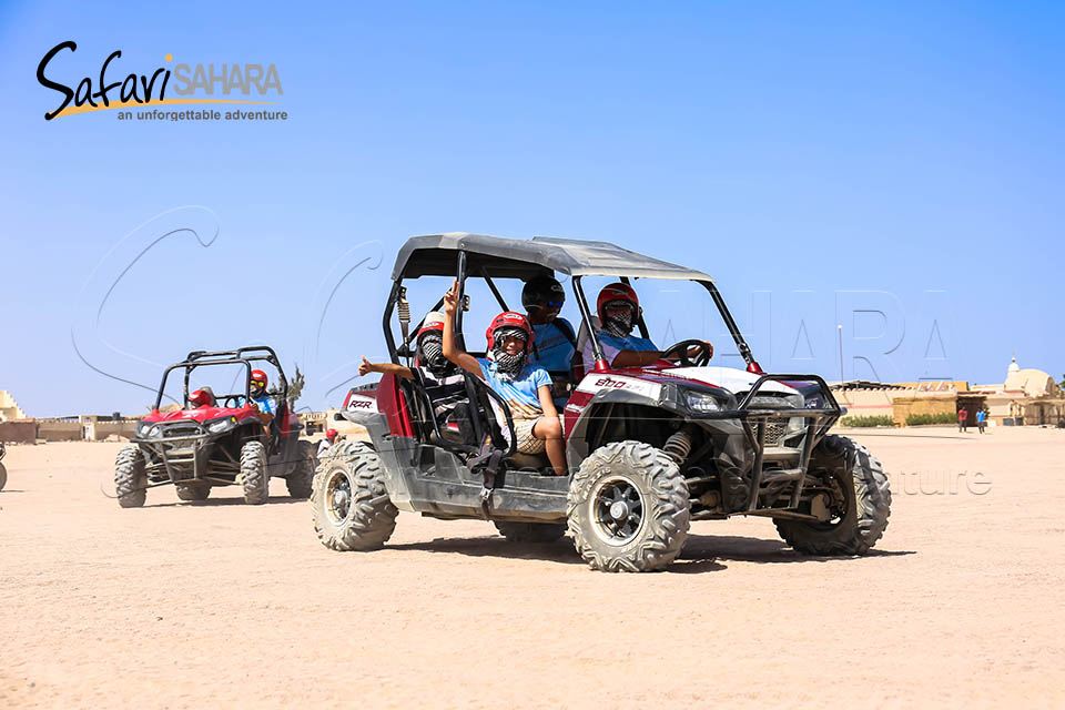 Safari matinal en buggy dans les dunes Polaris RZR Hurghada