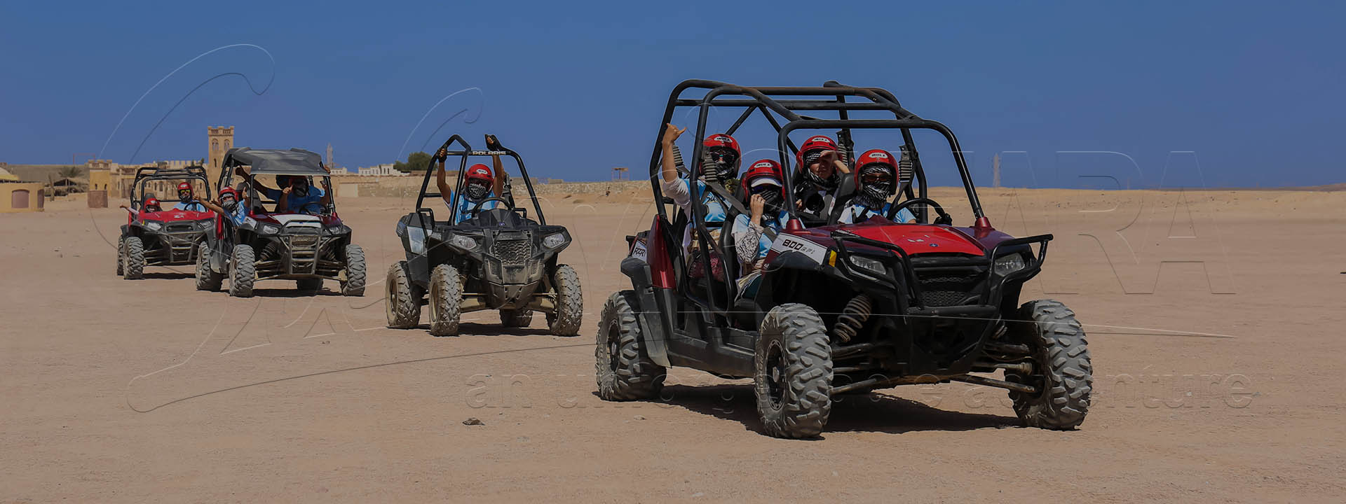 Safari matinal en buggy dans les dunes Polaris RZR Hurghada