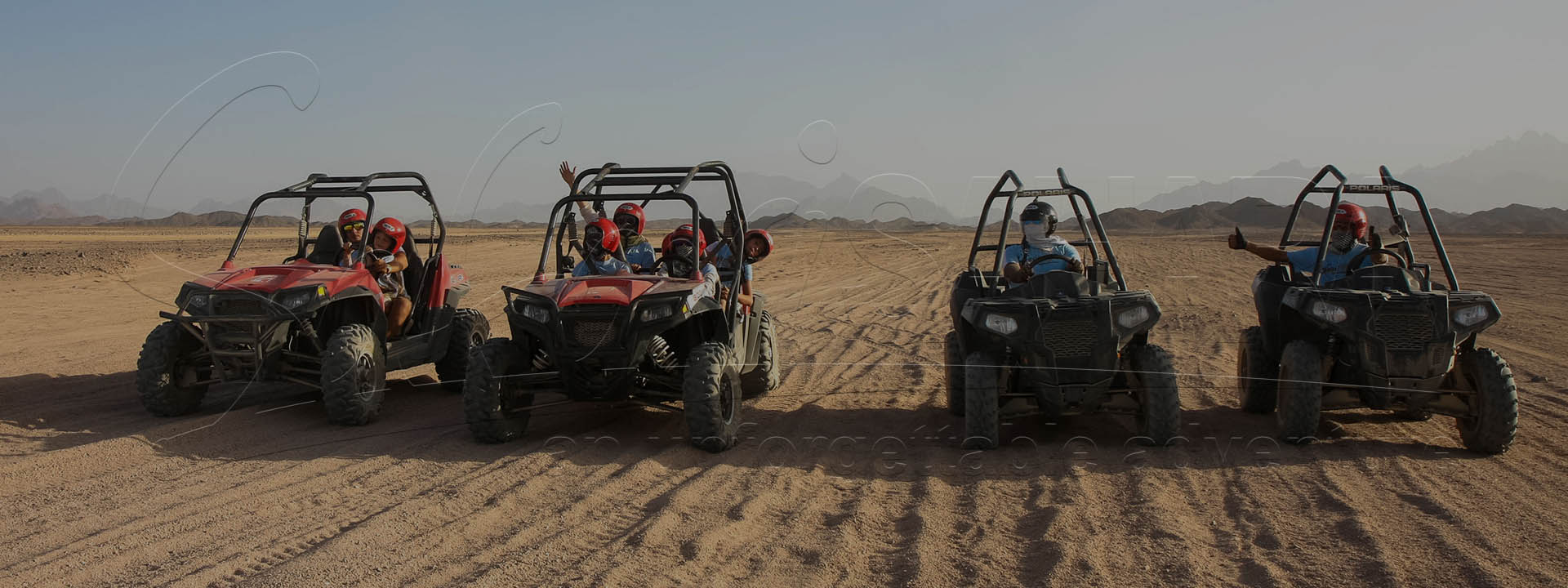 Safari en buggy dans les dunes d'Hurghada au parc du sahara